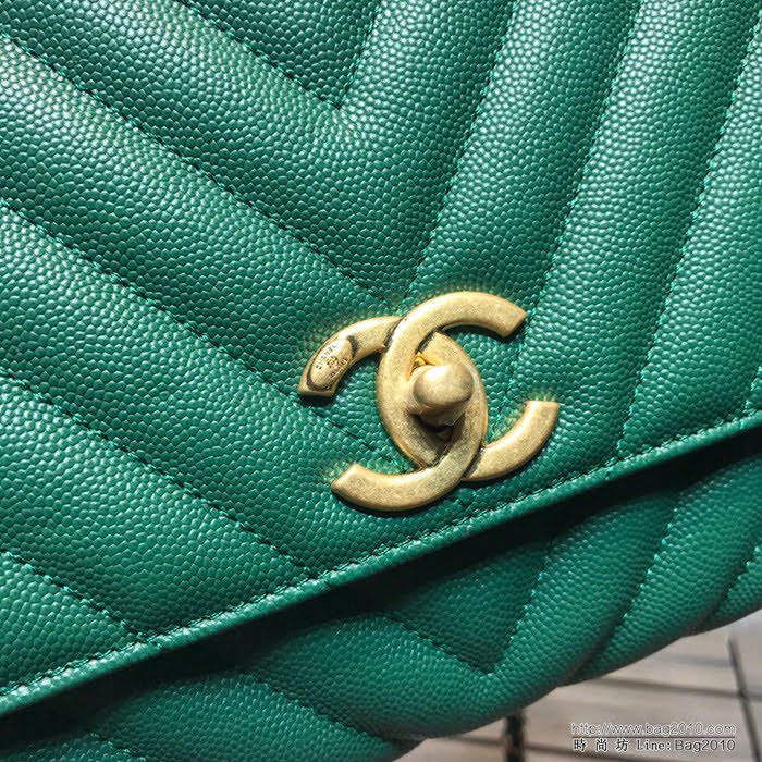 CHANEL香奈兒 独家背景实拍 球纹手柄 Chanel cocohandle 專櫃对版货 小球纹原厂牛皮 時尚百搭 手提肩背斜挎包  Cco1105